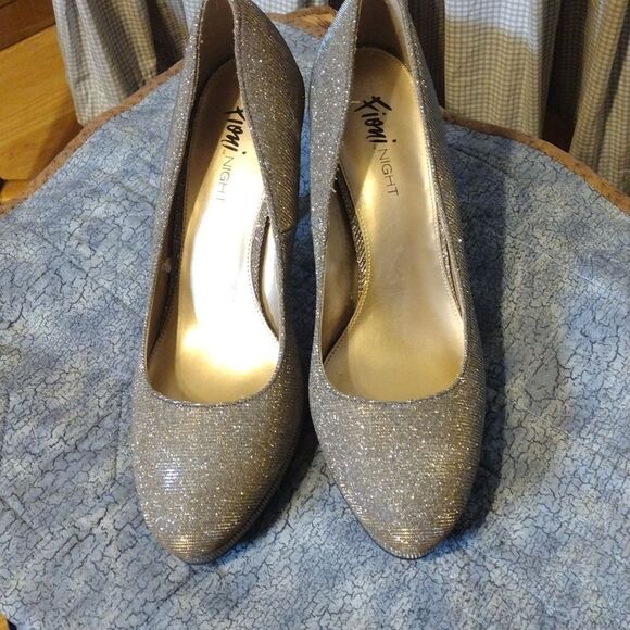 Fioni night heels - Picture 1 of 7